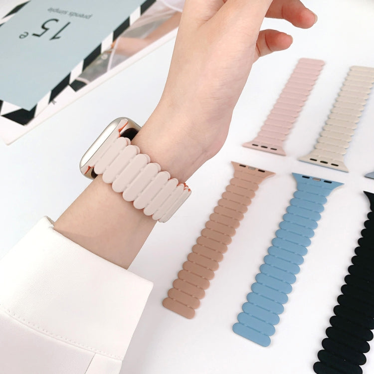 For Apple Watch Series 5 40mm Bamboo Magnetic Silicone Watch Band(Starlight)