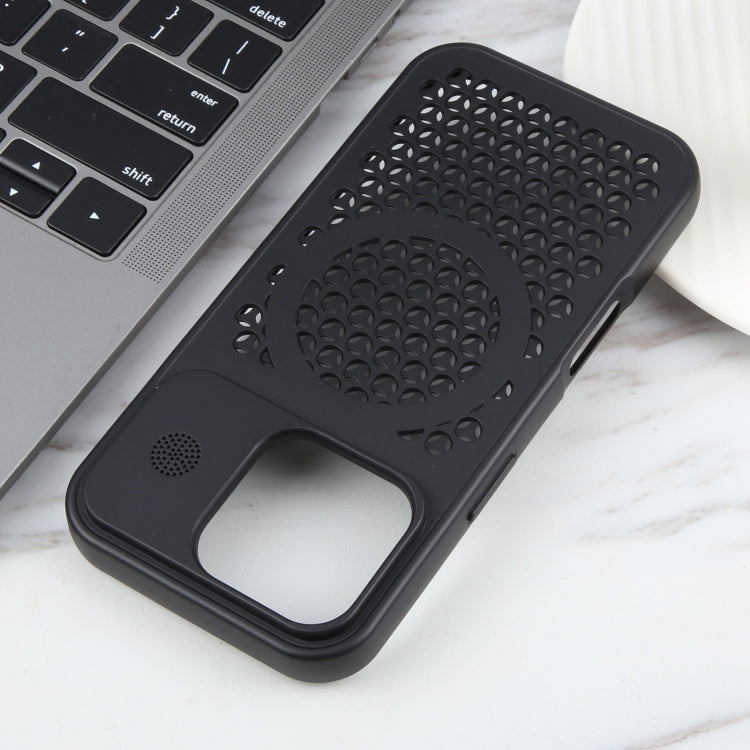 For iPhone 16 Pro Max Pure Color Honeycomb Aromatherapy MagSafe Phone Case(Black)