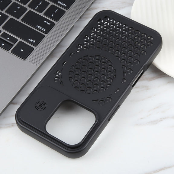 For iPhone 16 Pro Max Pure Color Honeycomb Aromatherapy MagSafe Phone Case(Black)