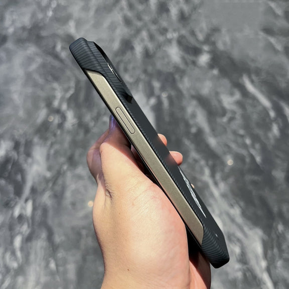 For iPhone 13 Pro Carbon Fiber Frameless Cooling Phone Case(Red)