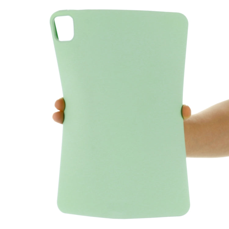 For iPad Pro 13 2024 Pure Color Liquid Silicone Shockproof Tablet Case(Green)