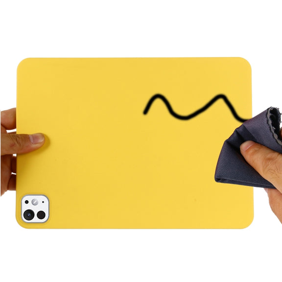 For iPad Pro 13 2024 Pure Color Liquid Silicone Shockproof Tablet Case(Yellow)