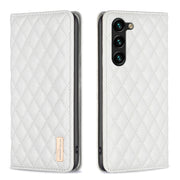 For Samsung Galaxy S25+ 5G Diamond Lattice Magnetic Leather Flip Phone Case(White)