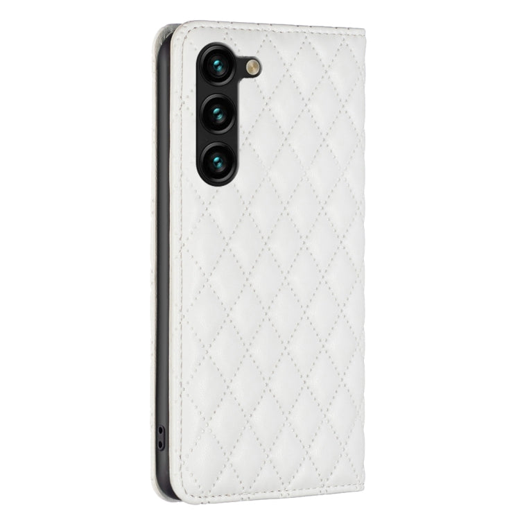 For Samsung Galaxy S25+ 5G Diamond Lattice Magnetic Leather Flip Phone Case(White)