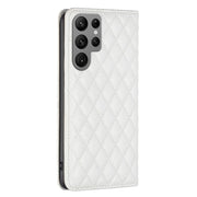 For Samsung Galaxy S25 Ultra 5G Diamond Lattice Magnetic Leather Flip Phone Case(White)