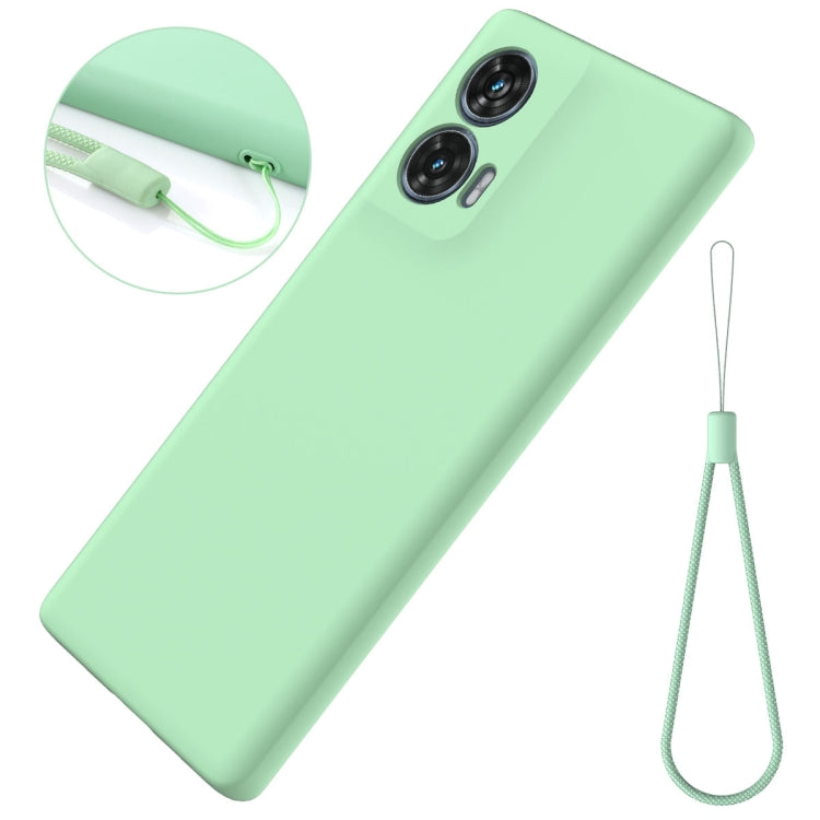 For Motorola Edge 50 Fusion Solid Color Liquid Silicone Dropproof Full Coverage Phone Case(Green)