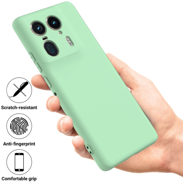 For Motorola Moto X50 Ultra Solid Color Liquid Silicone Dropproof Full Coverage Phone Case(Green)
