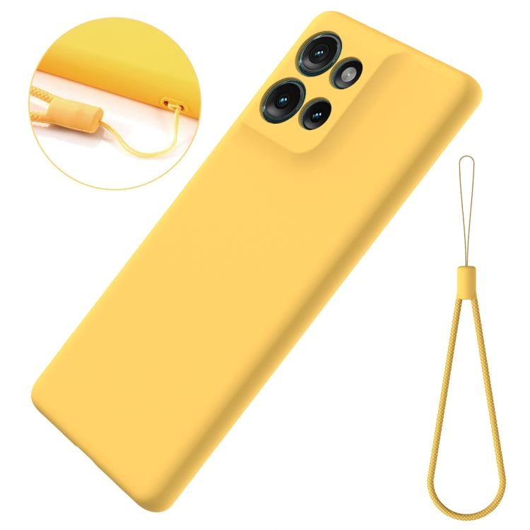 For Motorola Edge 50 Solid Color Liquid Silicone Dropproof Full Coverage Phone Case(Yellow)