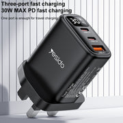 Yesido YC88 30W USB + Dual USB-C / Type-C Digital Display Charger, Specification:UK Plug(Black)