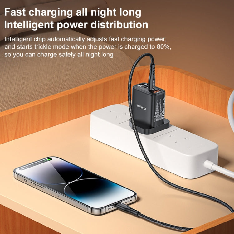 Yesido YC88 30W USB + Dual USB-C / Type-C Digital Display Charger, Specification:UK Plug(Black)