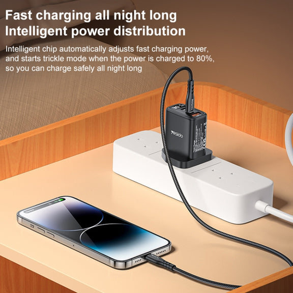 Yesido YC88 30W USB + Dual USB-C / Type-C Digital Display Charger, Specification:UK Plug(Black)
