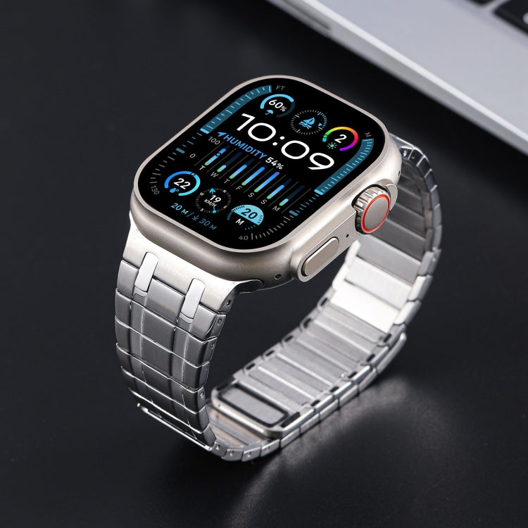 For Apple Watch Ultra 49mm Magnetic Stainless Steel Watch Band(Silver)