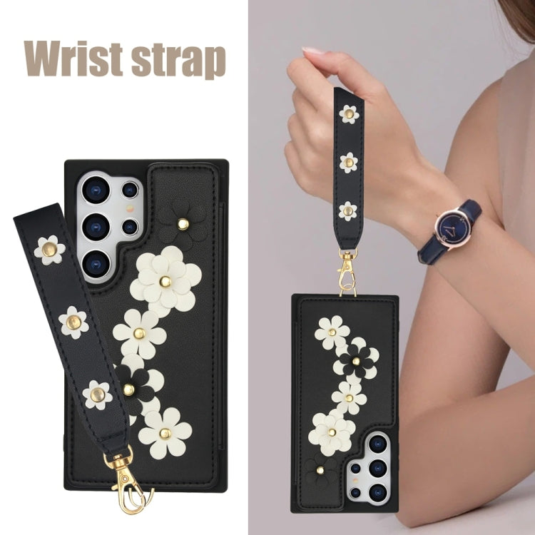For Samsung Galaxy S25 Ultra 5G Crossbody Flower Pattern Leather Phone Case(Black)