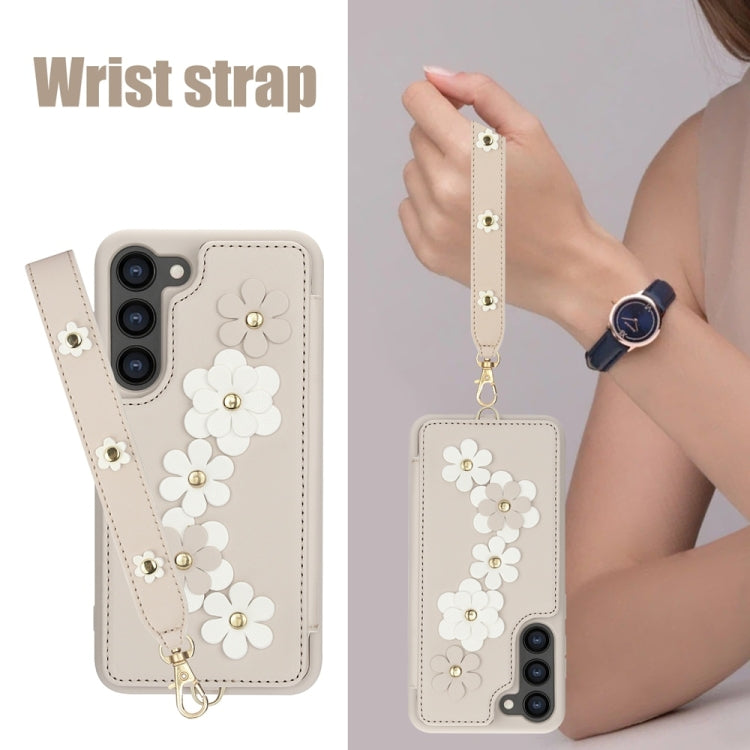 For Samsung Galaxy S25+ 5G Crossbody Flower Pattern Leather Phone Case(White)
