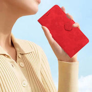 For Samsung Galaxy S25+ 5G Flower Embossing Pattern Leather Phone Case(Red)