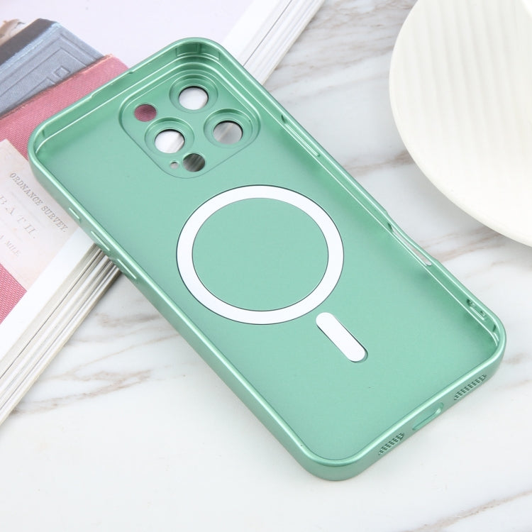 For iPhone 16 Pro Liquid TPU Silicone Solid Color MagSafe Phone Case(Green)