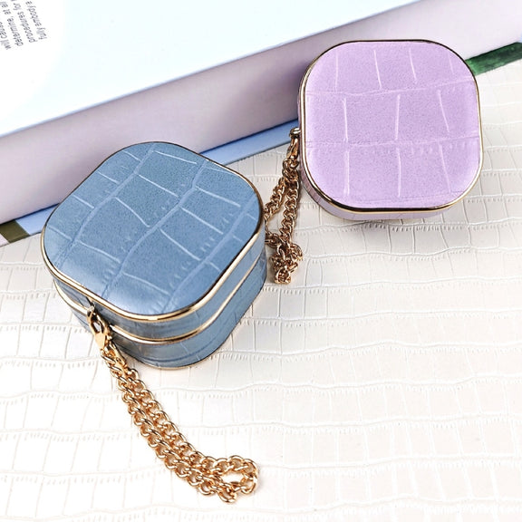 For Samsung Galaxy Buds2 / 2 Pro Crocodile Texture Earbuds Box Leather Protective Case with Metal Bracelet(White)