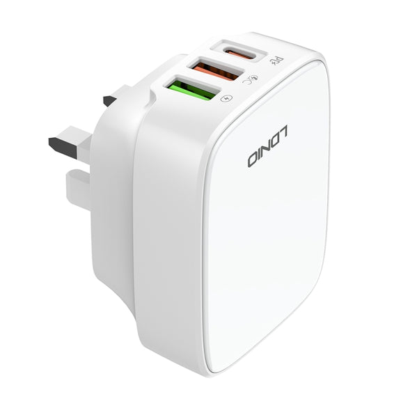 LDNIO Q334 32W Type-C + Dual USB Port Charger with 1m USB-C / Type-C Data Cable, Plug Type:UK Plug(White)