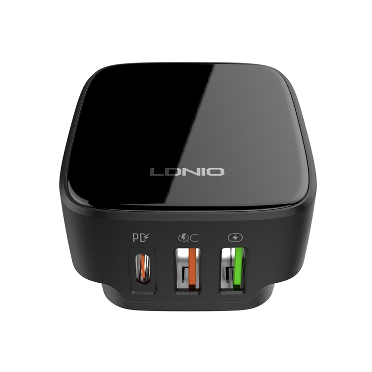 LDNIO Q334 32W Type-C + Dual USB Port Charger with 1m USB-C / Type-C Data Cable, Plug Type:US Plug(Black)