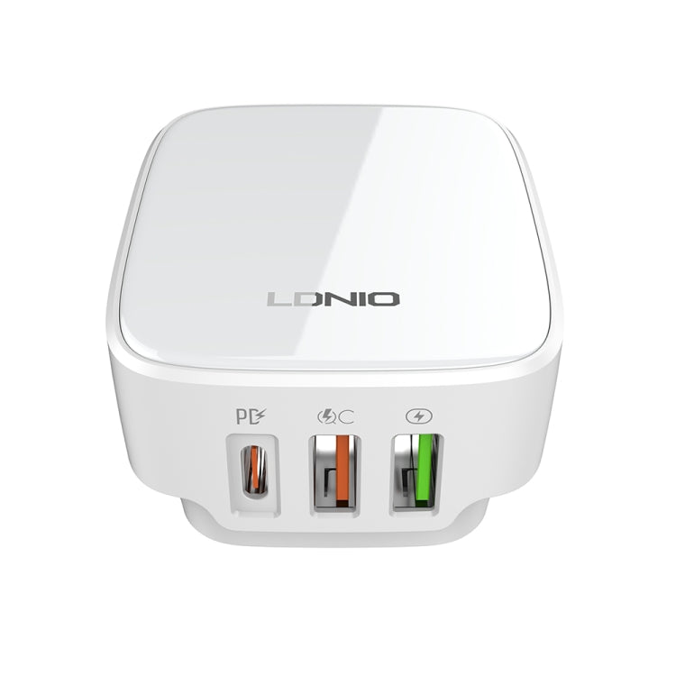 LDNIO Q334 32W Type-C + Dual USB Port Charger with 1m USB-C / Type-C to 8 Pin Data Cable, Plug Type:US Plug(White)