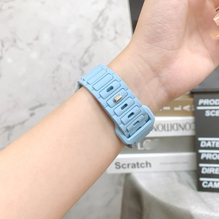 For Apple Watch SE 2023 44mm Tri-beads Loop Buckle Silicone Watch Band(Rose Red)