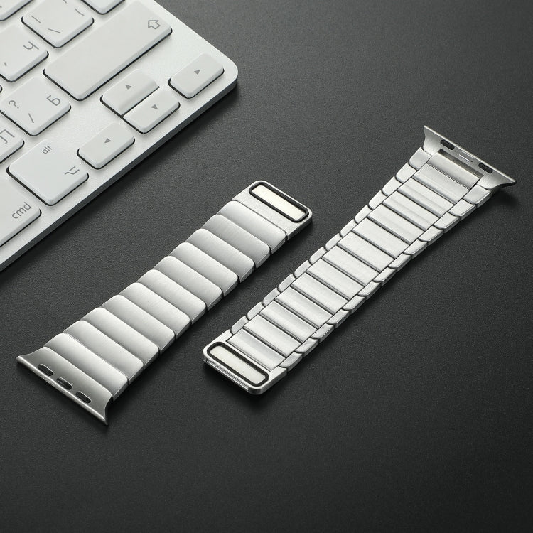 For Apple Watch Series 9 41mm Single Bead Magnetic Stainless Steel Watch Band(Silver)