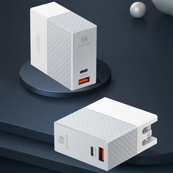 LDNIO A2620C PD3.0 65W USB Power Adapter Travel Charger with Type-C to Type-C Cable, UK Plug