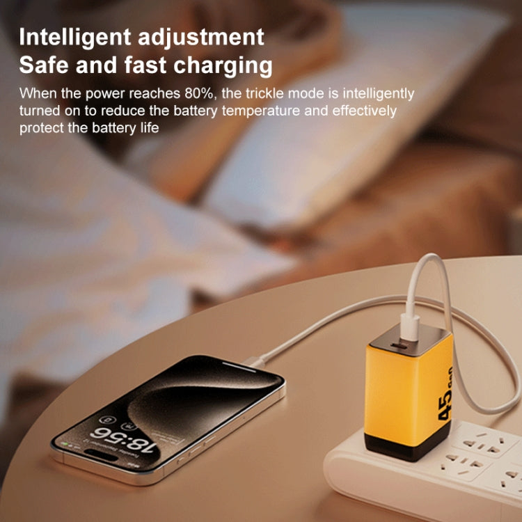 WK WP-U33 45W USB-C / Type-Cx2 GaN Fast Charger, Plug Type:UK Plug(Green)
