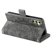 For Samsung Galaxy S25 5G Multi-Card Totem Zipper Leather Phone Case(Grey)