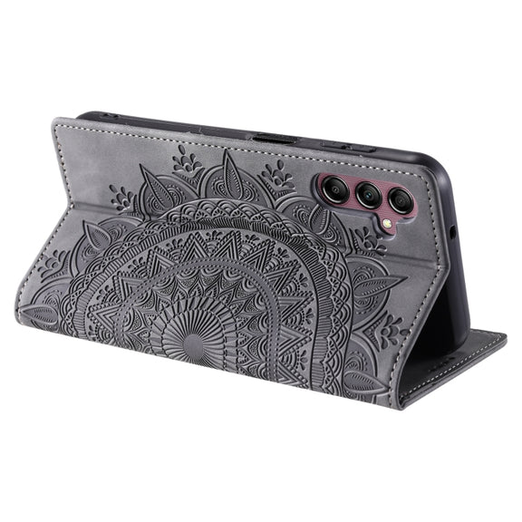 For Samsung Galaxy S25 5G Totem Embossed Magnetic Leather Phone Case(Grey)