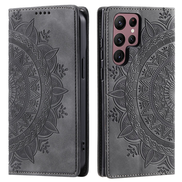 For Samsung Galaxy S25 Ultra 5G Totem Embossed Magnetic Leather Phone Case(Grey)