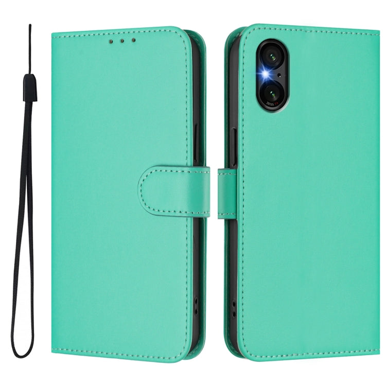 For Sony Xperia 5 VI 2024 Skin Feel Solid Color Leather Phone Case with Lanyard(Green)