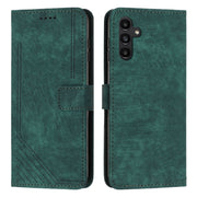 For Samsung Galaxy S25 / S24 5G Skin Feel Stripe Pattern Leather Phone Case with Long Lanyard(Green)
