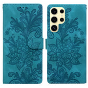 For Samsung Galaxy S25 Ultra 5G Lace Floral Embossed Magnetic Buckle PU Phone Case With Wrist Strap(Green)