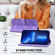 For Samsung Galaxy S25 5G Lace Floral Embossed Magnetic Buckle PU Phone Case With Wrist Strap(Purple)