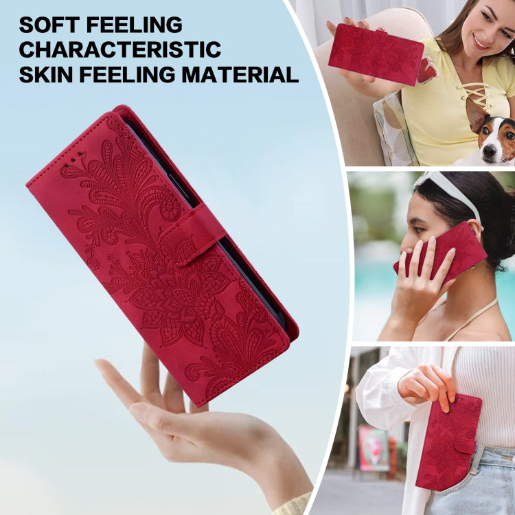For Samsung Galaxy S25 5G Lace Floral Embossed Magnetic Buckle PU Phone Case With Wrist Strap(Red)