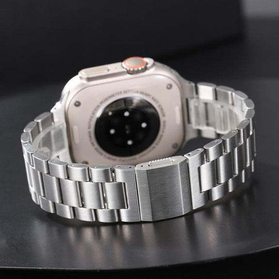 For Apple Watch 46mm / 49mm / 45mm / 44mm Norman Clasp Three-Link Titanium Alloy Watch Band(Silver)