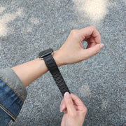 For Apple Watch 42mm / 41mm / 40mm / 38mm I-shaped Three-piece Leather Magnetic Watch Band(Black)