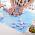 2 PCS Multi-purpose Baking Necessary Silicone Kneading Dough Pad / Flour Pad / Heat Insulation Meal Pad Random Color Delivery - free shipping - PMC TechLife - Order now!