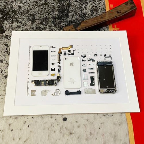 For iPhone 4 Non-Working Fake Dummy 3D Mobile Phone Photo Frame Mounting Disassemble Specimen Frame (White)