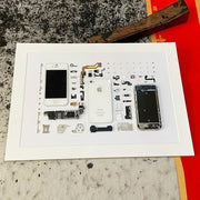 For iPhone 4 Non-Working Fake Dummy 3D Mobile Phone Photo Frame Mounting Disassemble Specimen Frame (White)