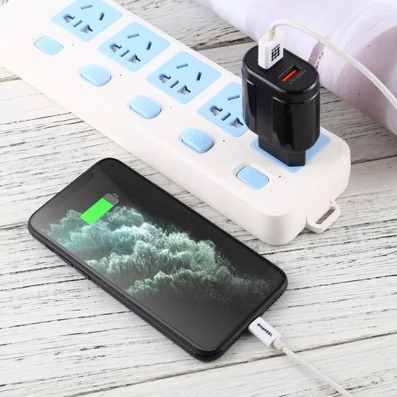 LZ-022 5V 2.4A Dual USB Ports Travel Charger, EU Plug (Black)