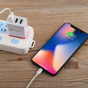 AR-QC-03 2.1A 3 USB Ports Quick Charger Travel Charger, US Plug (Red)