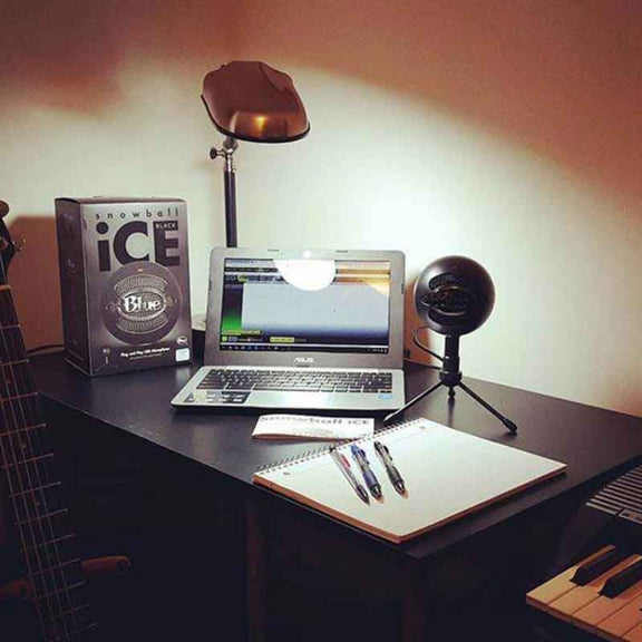 Logitech Blue Snowball USB Condenser Anchor Recording Microphone