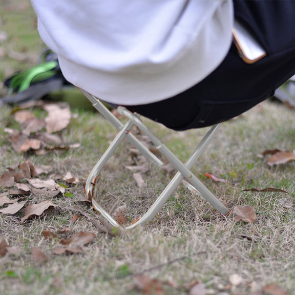 Outdoor Portable Folding Stool, Size: 25*22*26cm(Silver)