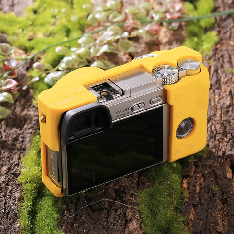 PULUZ Soft Silicone Protective Case for Sony ILCE-6000 / A6000(Yellow)