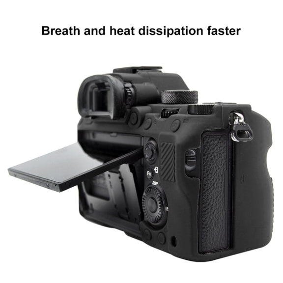 PULUZ Soft Silicone Protective Case for Sony A9 (ILCE-9) / A7 III/ A7R  III(Black)