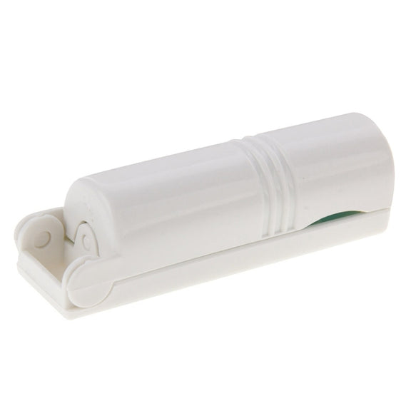 Portable Mini Sticky Silicone Washable Hair Remover, Random Color Delivery