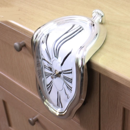 Roman Numeral Novelty Distorted Retro Timepiece Art Warp Chrome Melting Quartz Irregular Clock(Gold)