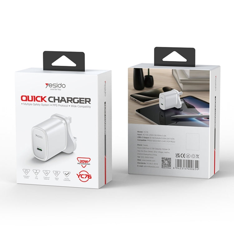 Yesido YC76BL PD 20W USB-C / Type-C Port Quick Charger with Type-C to 8 Pin Cable, UK Plug (Black)